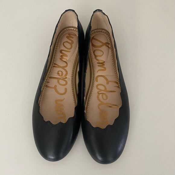 Sam Edelman Francis Ballet Flat Ballerina Black Round Toe Leather Scalloped 7.5 - Picture 6 of 8